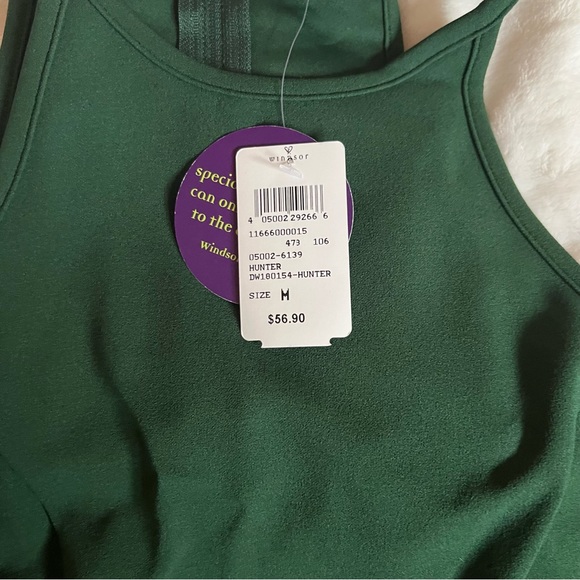 Elegant winsdor prom dress - Picture 4 of 7